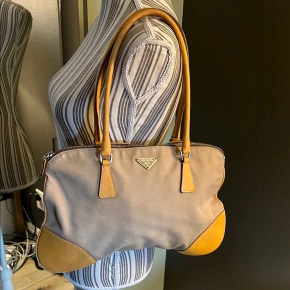 ๐ 1 hour sale. Prada, Tan & brown, leather trim and corners w/ canvas, wโฆ - Picture 2 of 16
